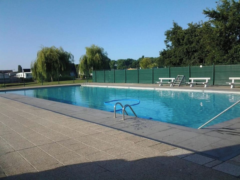 Holiday Home Swimming Pool