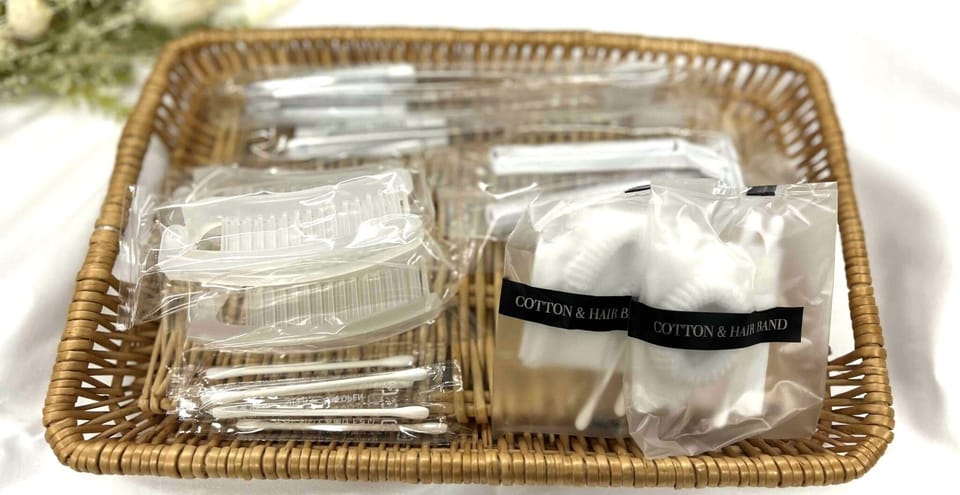 Bathroom amenities