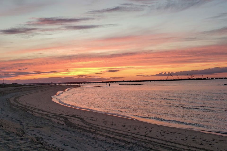 Norfolk Vacation Rental | 3BR | 3.5BA | Stairs Required | 2,700 Sq Ft