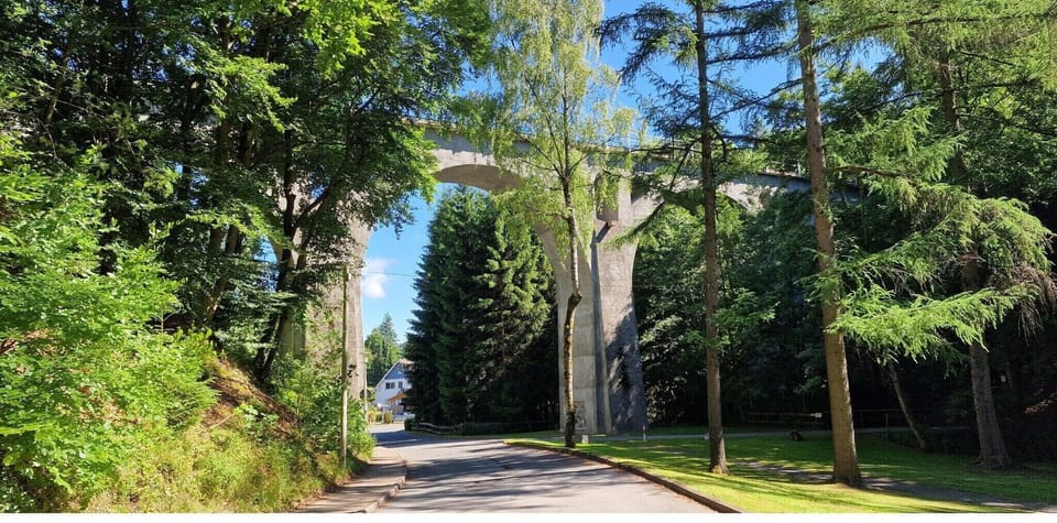 Surroundings [summer] (1-5 km)