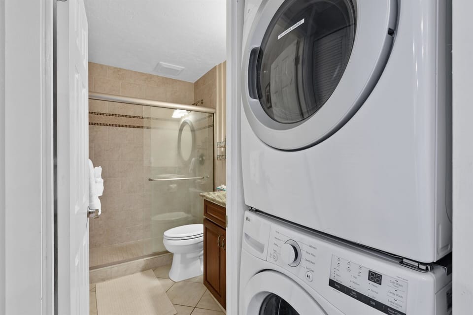 Full Sized Washer Dryer in the Condo