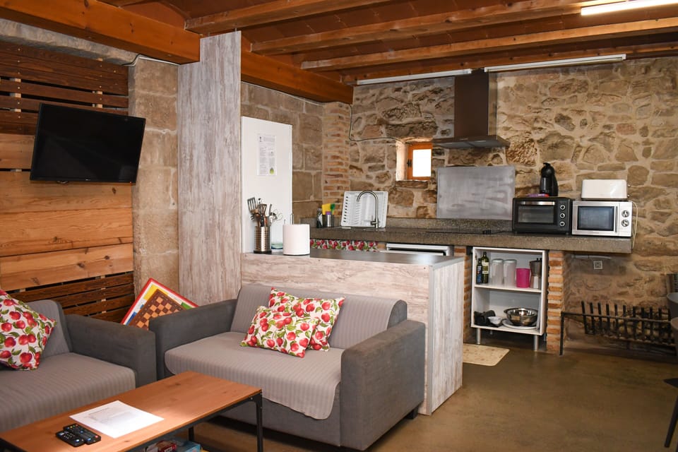 Kitchen or kitchenette,Living room