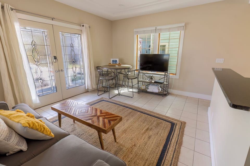 Min Level | Living Room