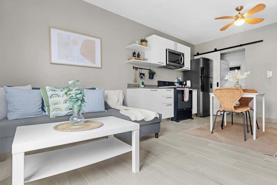 More on Living Room
