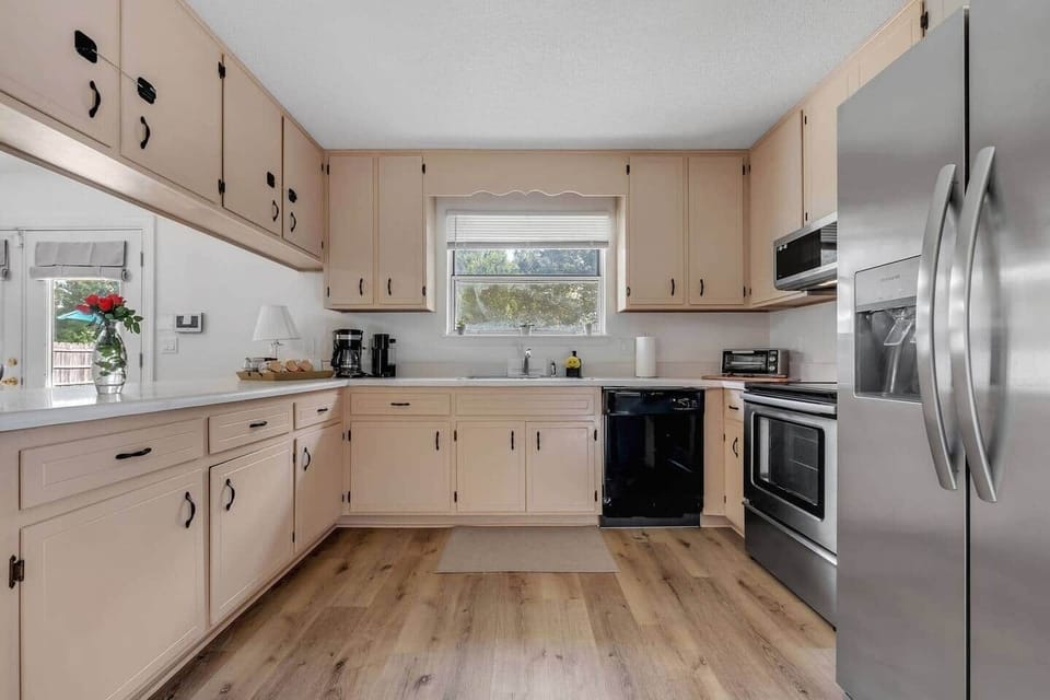 Large kitchen 