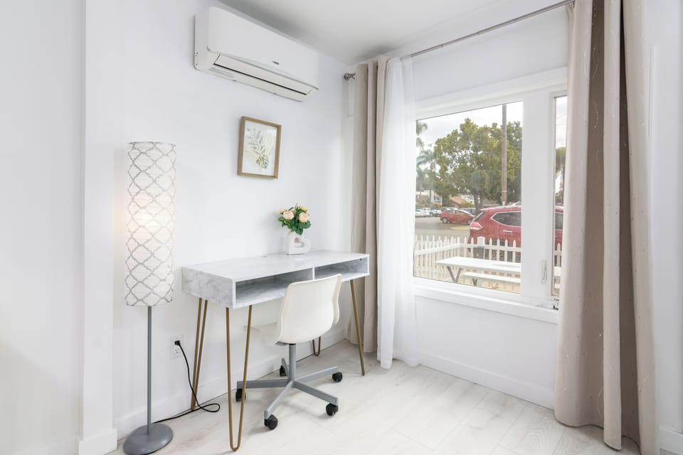 Plenty of sunshine and a desk for all your remote working needs