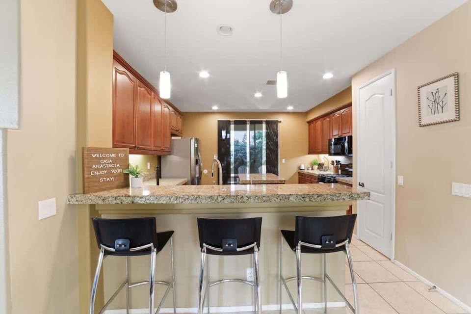 Modern kitchen with breakfast bar seating