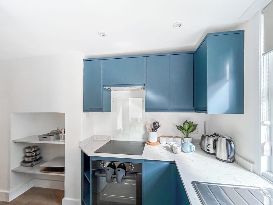 Kitchen | Pebble Hideaway - Portland Retreats, Worthing