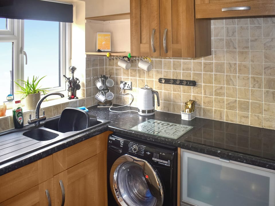 Kitchen | Mariners Cottage, Dawlish