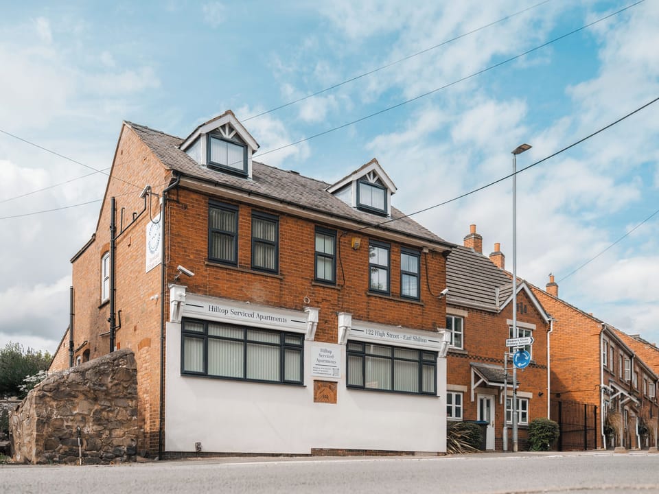 Exterior | Hilltop Apartment 1 - Hilltop Apartments, Earl Shilton
