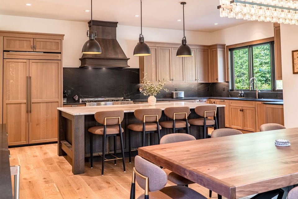 Fully Equipped Modern Kitchen