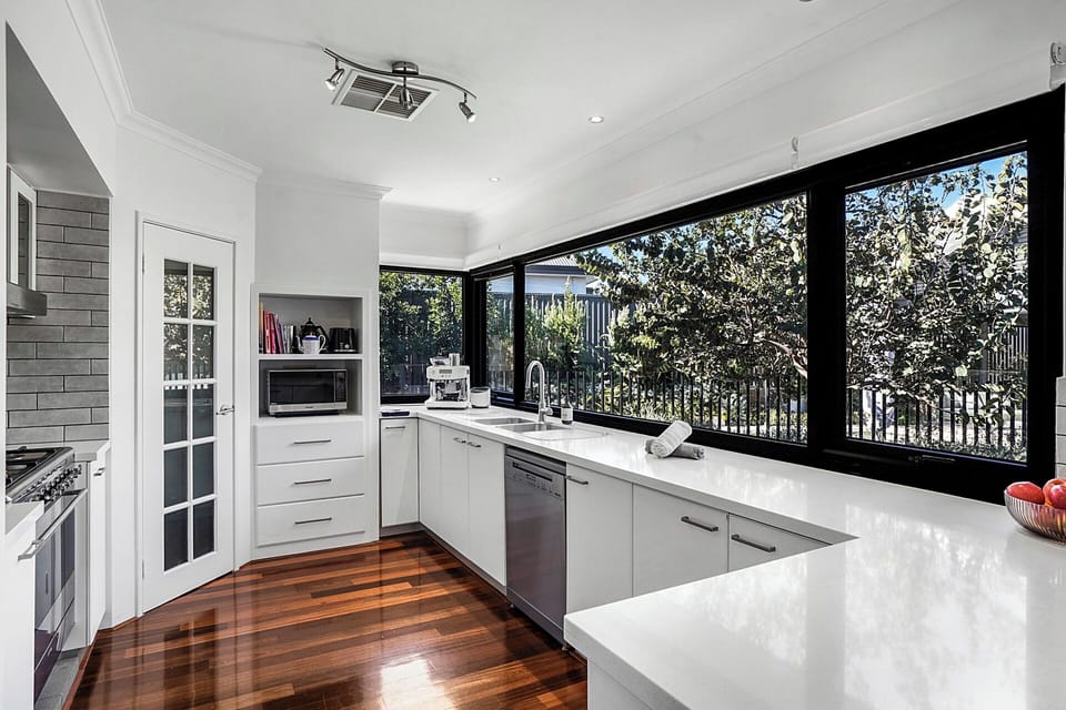 Well equipped kitchen