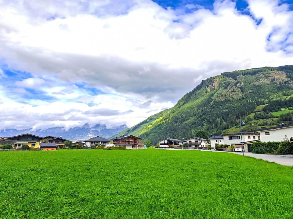 Mountainous Landforms, Grass, Cloud, Grassland, Mountain, Hill, Landscape, Summer, Highland, Plain