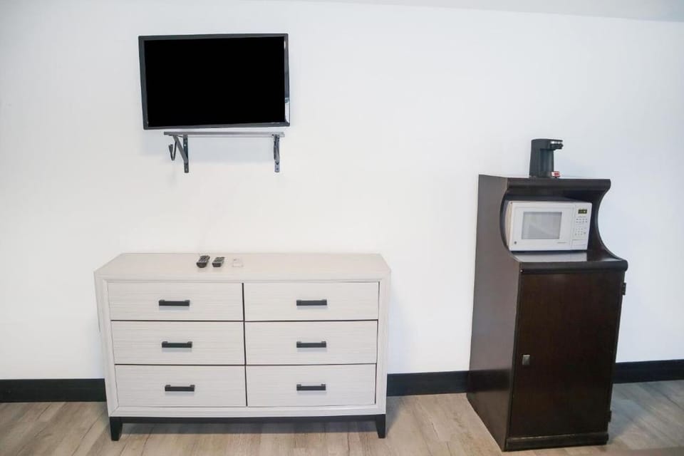 In-room amenities