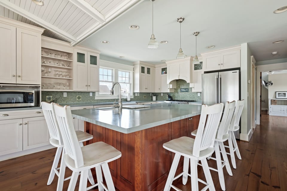 Kitchen Counter Seating