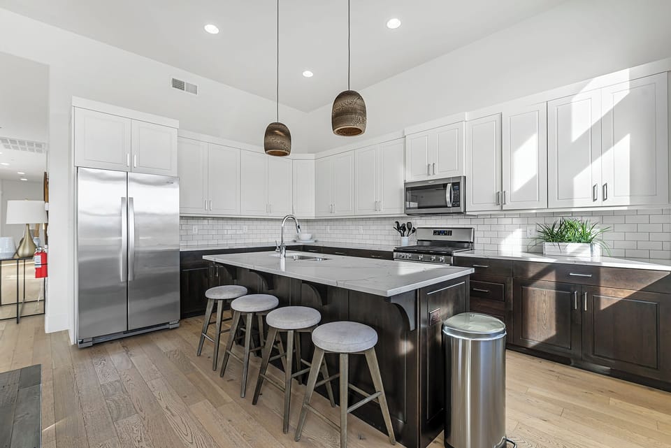 Fully Equipped Kitchen #8