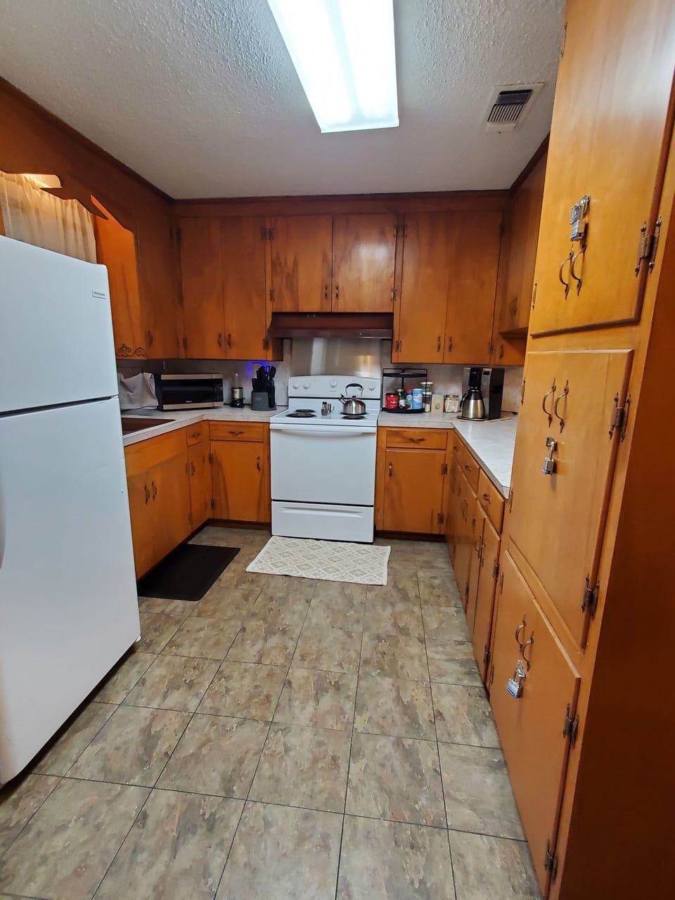 Full Kitchen: cooking, baking, dishes, utensils, silverware, &  more