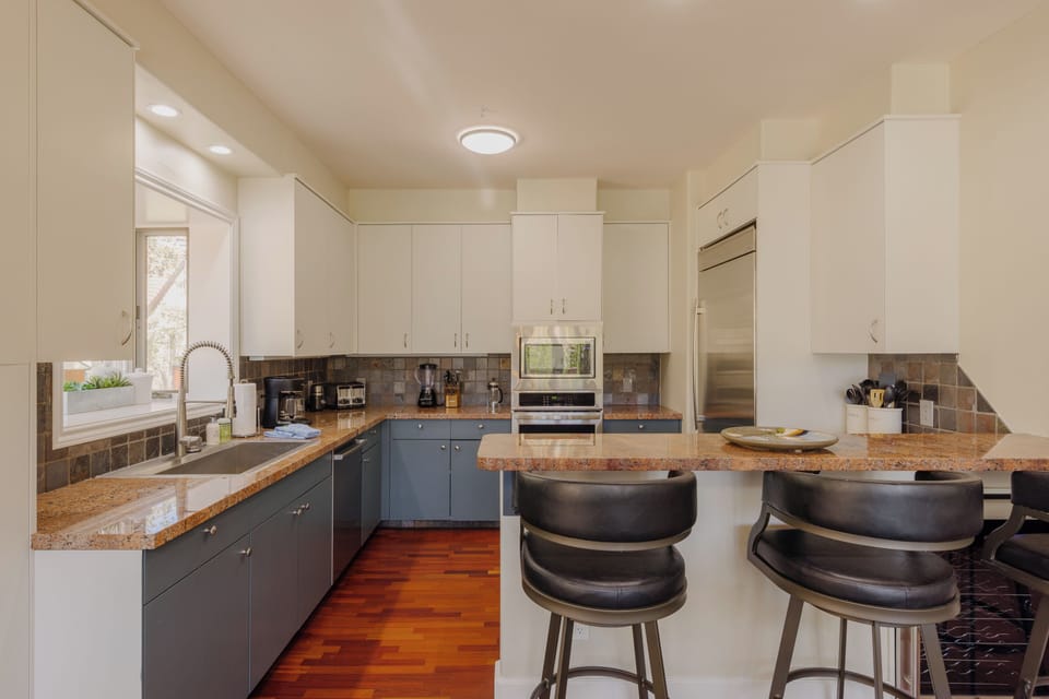 Kitchen - Summer