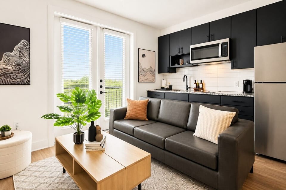The perfect place to relax after a busy day with comfortable seating, fast internet and everything you need to feel at home.