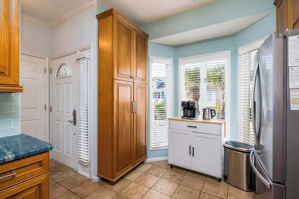 Well-equipped kitchen