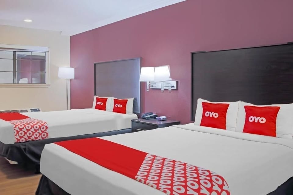 Unit with 2 Queen beds
