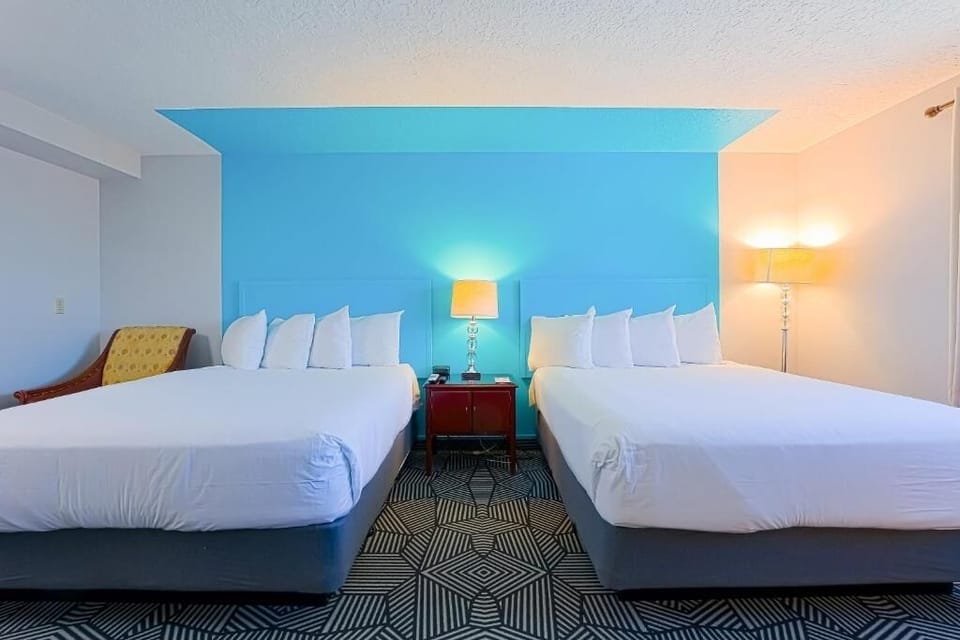 Unit with 2 Queen Beds