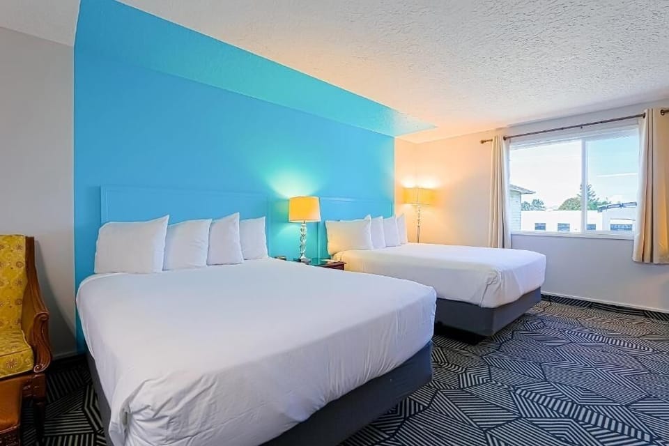 Unit with 2 Queen Beds