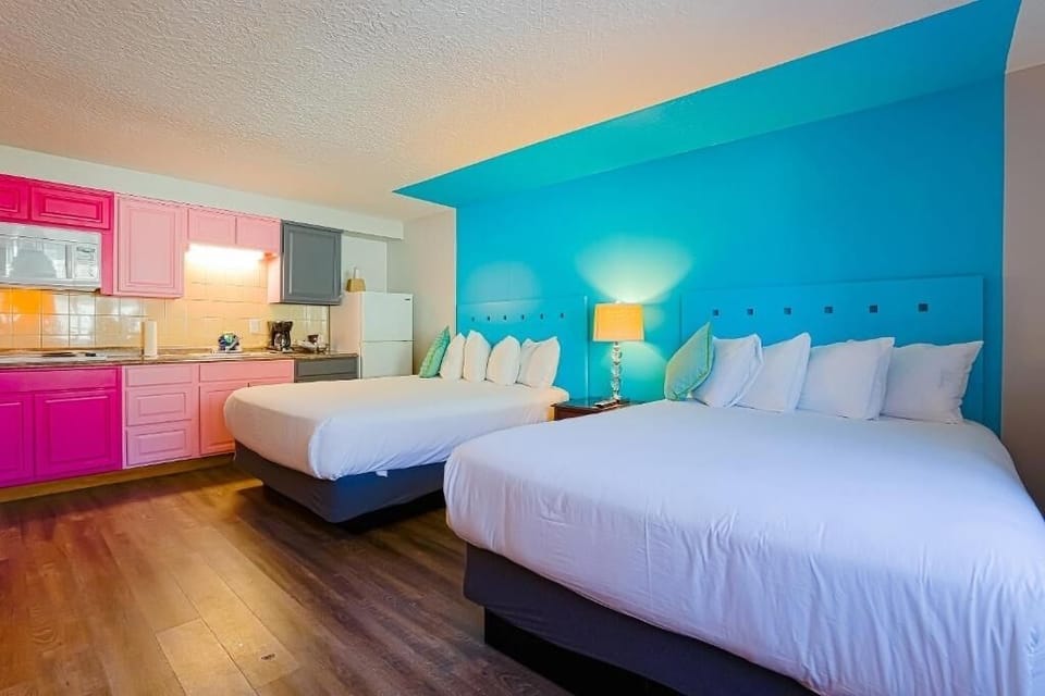 Unit with 2 Queen Beds
