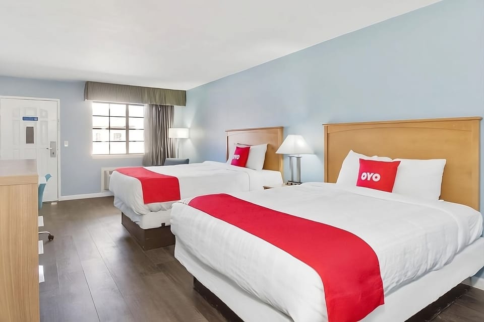 Unit with 2 Queen size beds