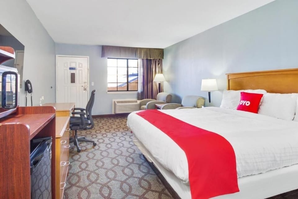 Unit with King Bed