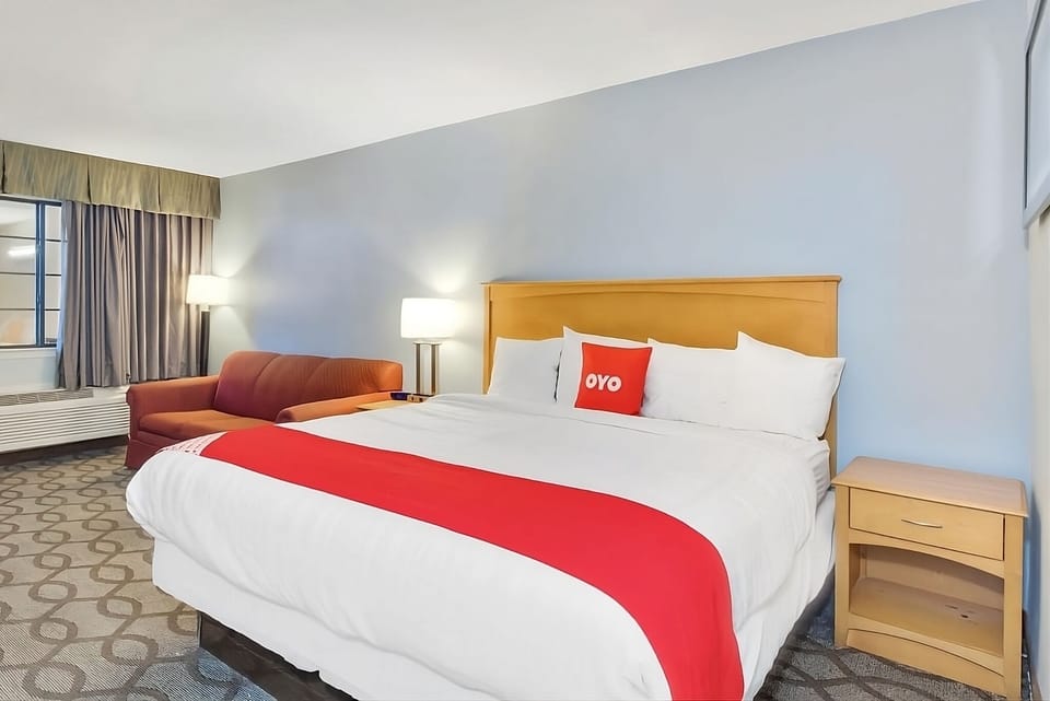 Unit with 1 King size bed