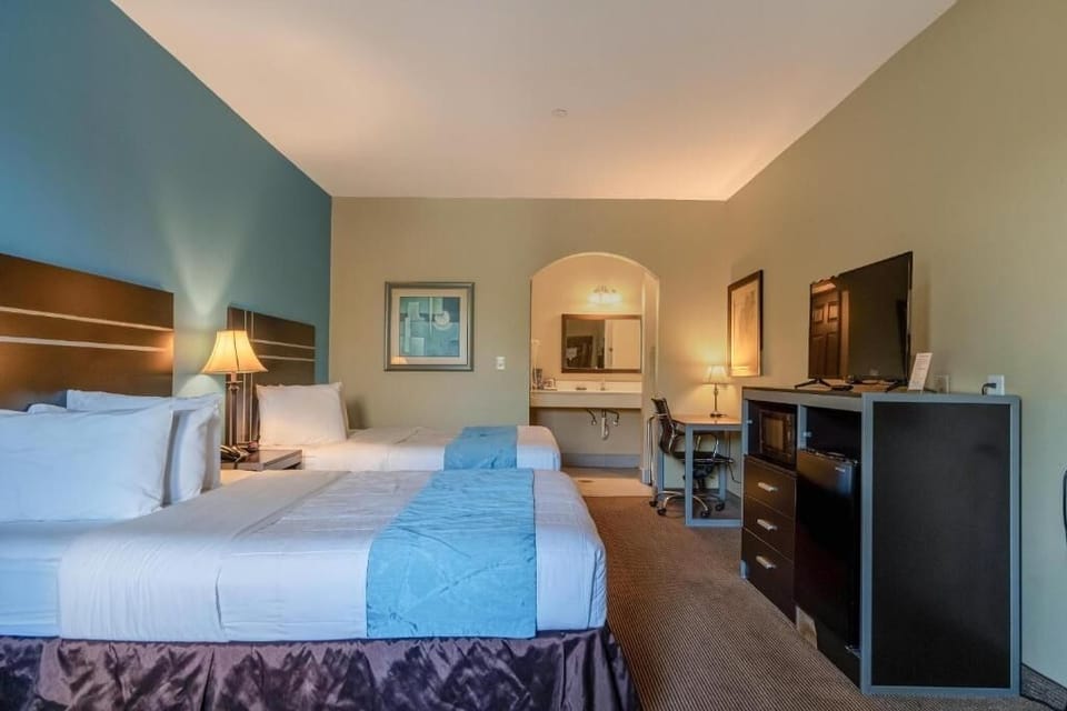 Bedroom. Interior and views may vary based on location and availability