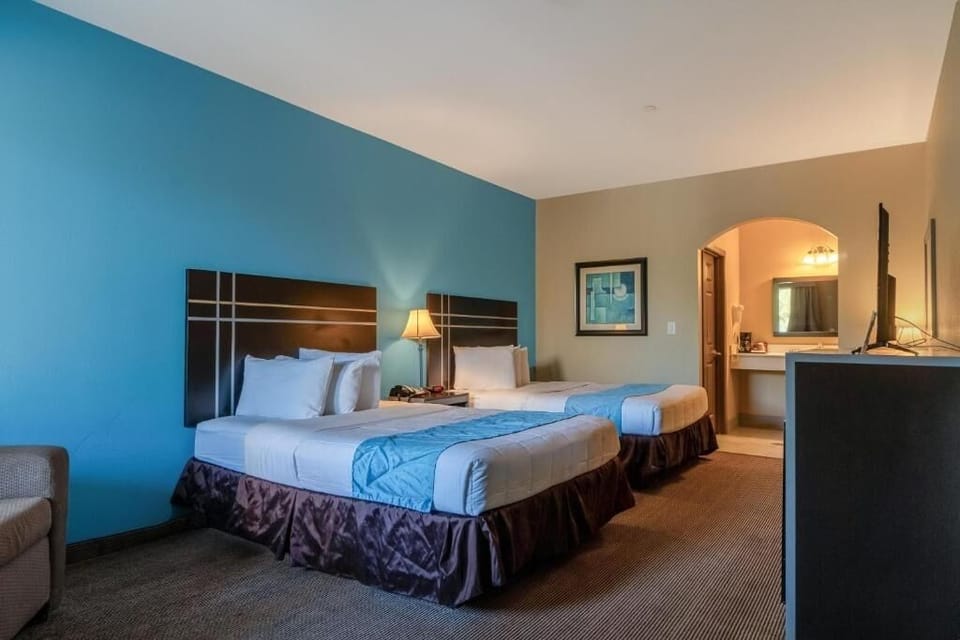 Bedroom. Interior and views may vary based on location and availability