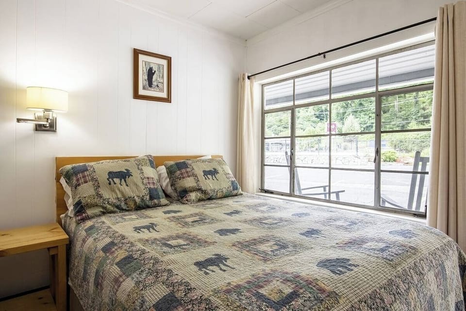 Bedroom. Interior and views may vary based on location and availability