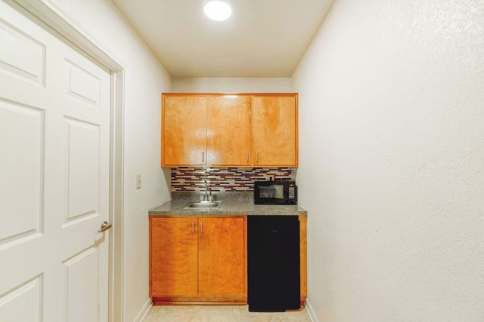 In-Room Amenities