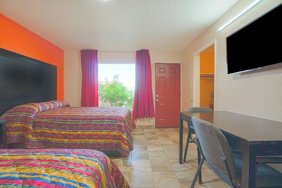 Wake up to daylight, stretch out, and enjoy easy comfort.