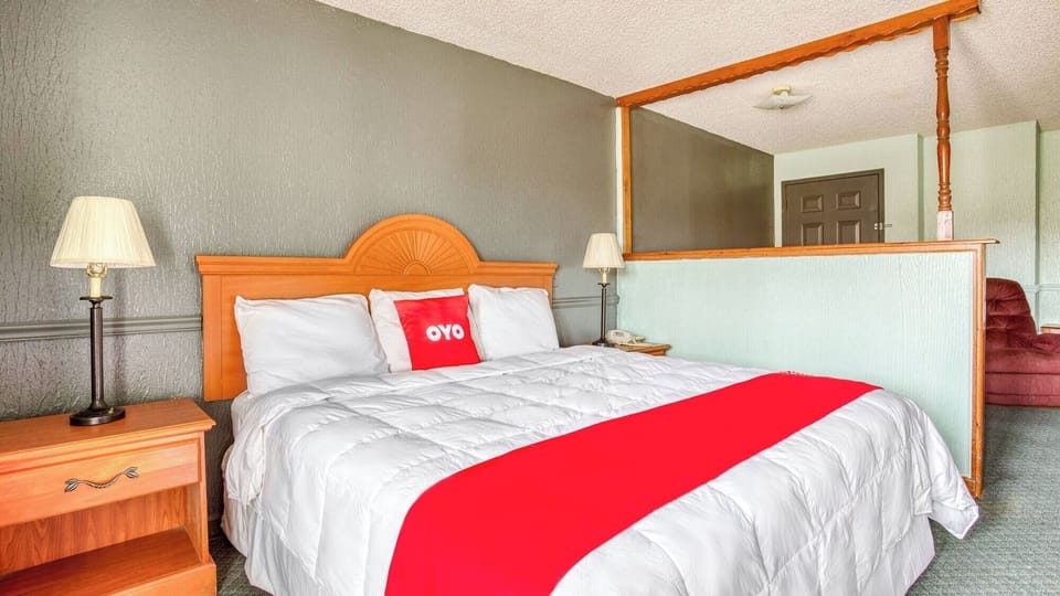 Bedroom. Interior and views may vary based on location and availability