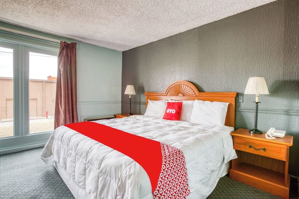Unit with King Bed