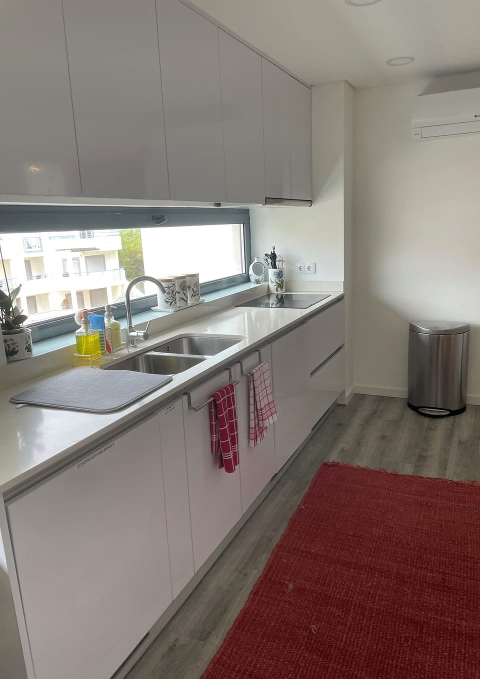 Kitchen - fully equipped