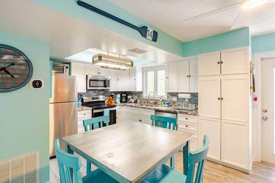 Kitchen/Dining