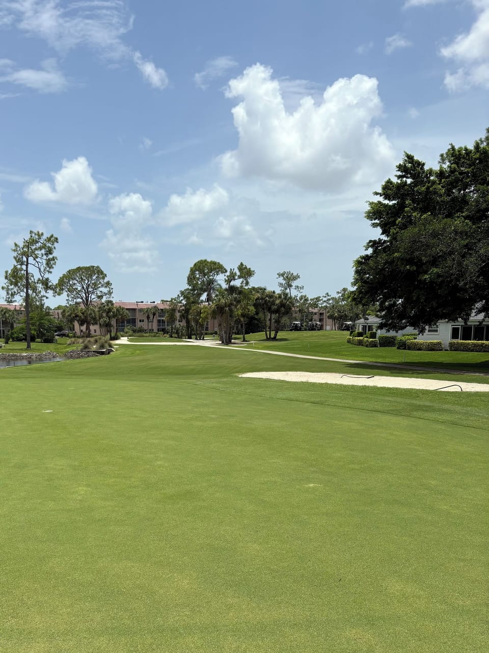 NEXT TO GOLFCOURSE
