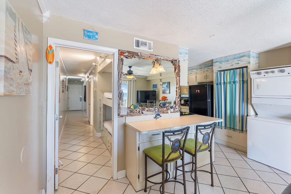 Kitchen Bar