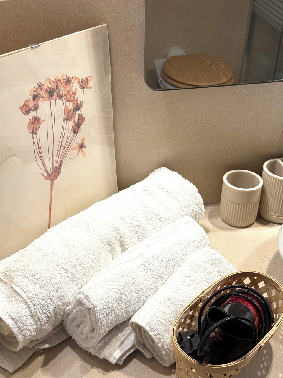 Bathroom amenities