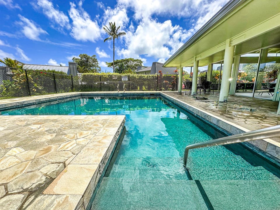 Wonderful pool and sundeck!