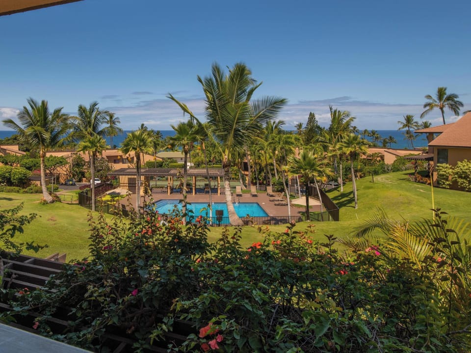 Wailea Ekahi Pool