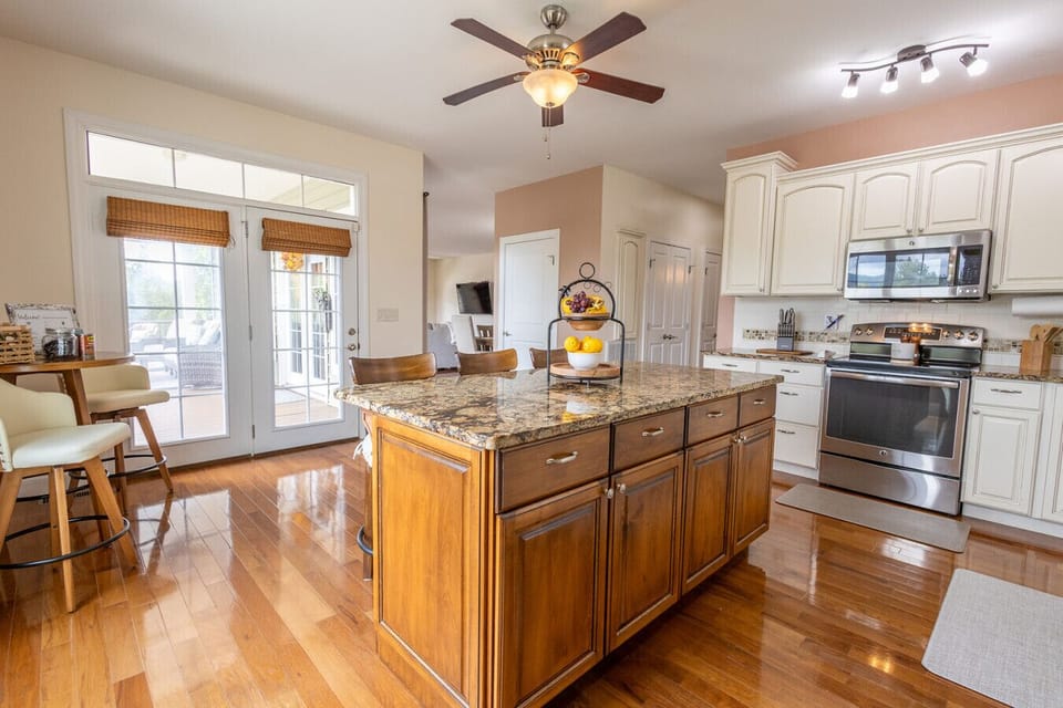 Main Floor Kitchen