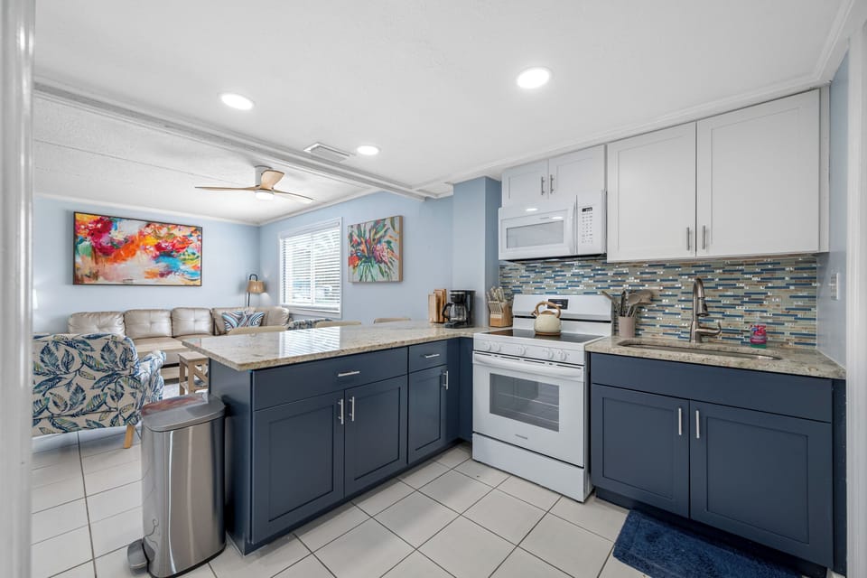 Gorgeous newly remodeled kitchen
