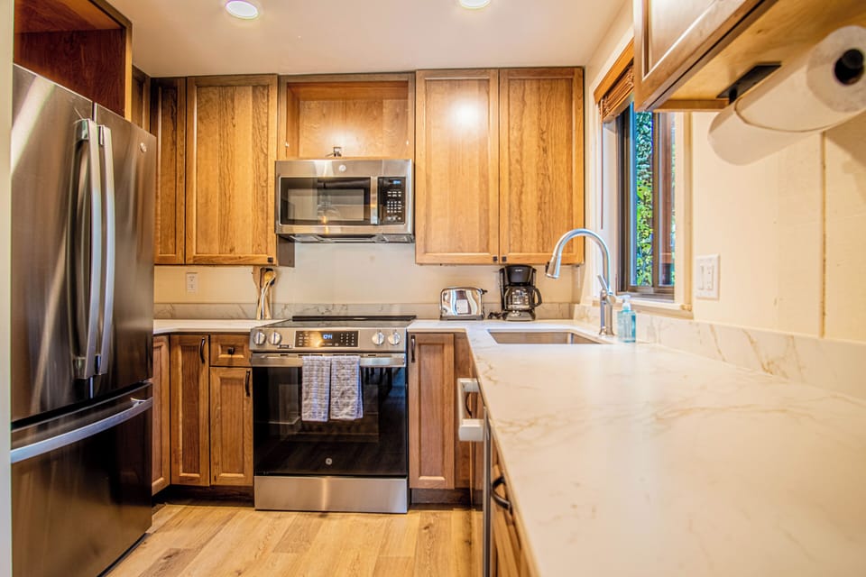 Plenty of counter space for prepping