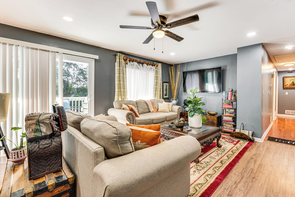 Atlanta Vacation Rental | 3BR | 2.5BA | 2,500 Sq Ft | 1 Step Required