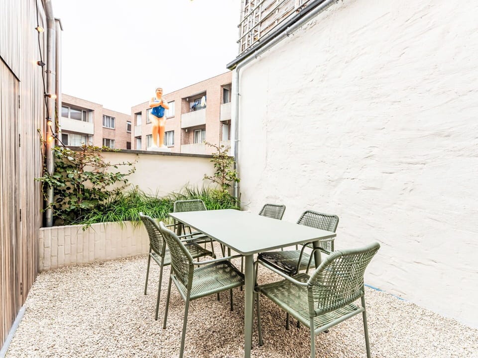 Flooring, Floor, Flowerpot, Furniture, Apartment, Outdoor Table, Outdoor Furniture, Houseplant, Chair, Patio